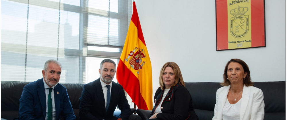 Lucía Ruiz, nueva presidenta de la AVT, se reúne con Santiago Abascal para trasladarle las principales reivindicaciones de las víctimas del terrorismo